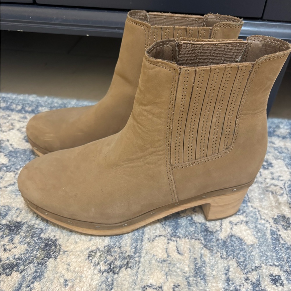 LOFT Brown Ankle Booties